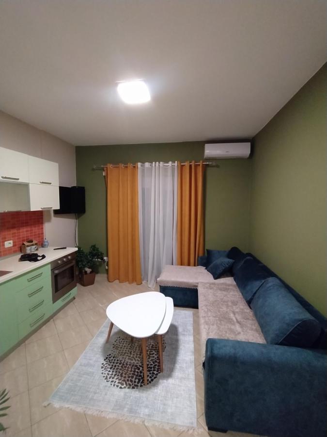 Lungomare Beach Apartments Vlorë Eksteriør billede
