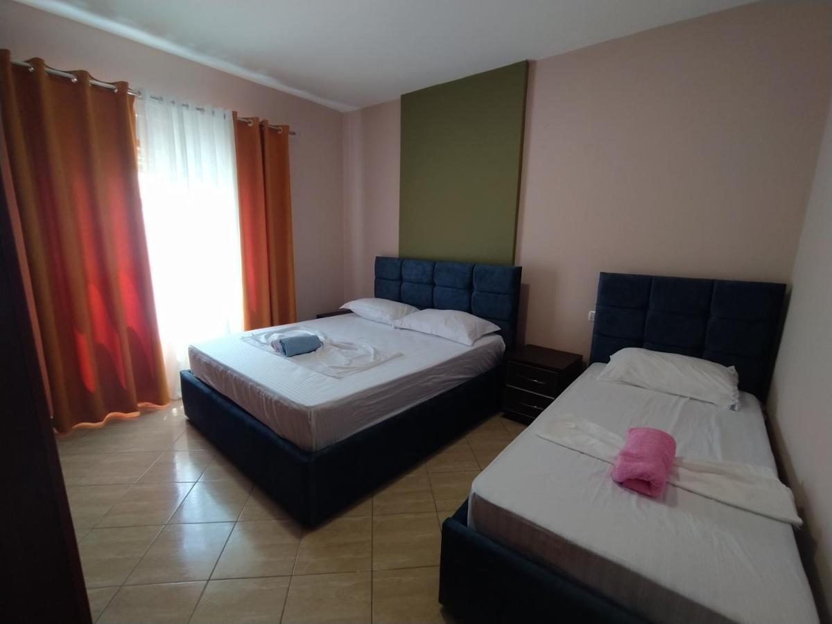 Lungomare Beach Apartments Vlorë Eksteriør billede