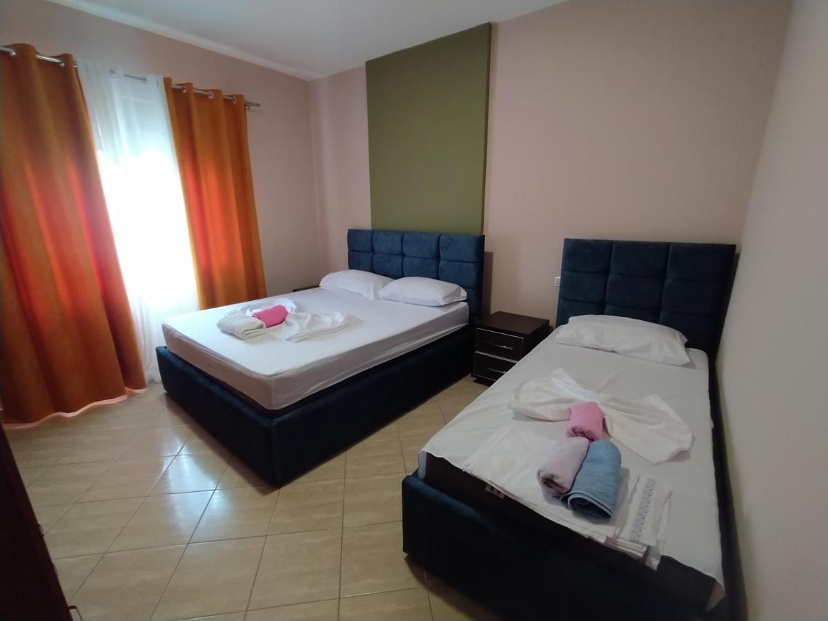 Lungomare Beach Apartments Vlorë Eksteriør billede