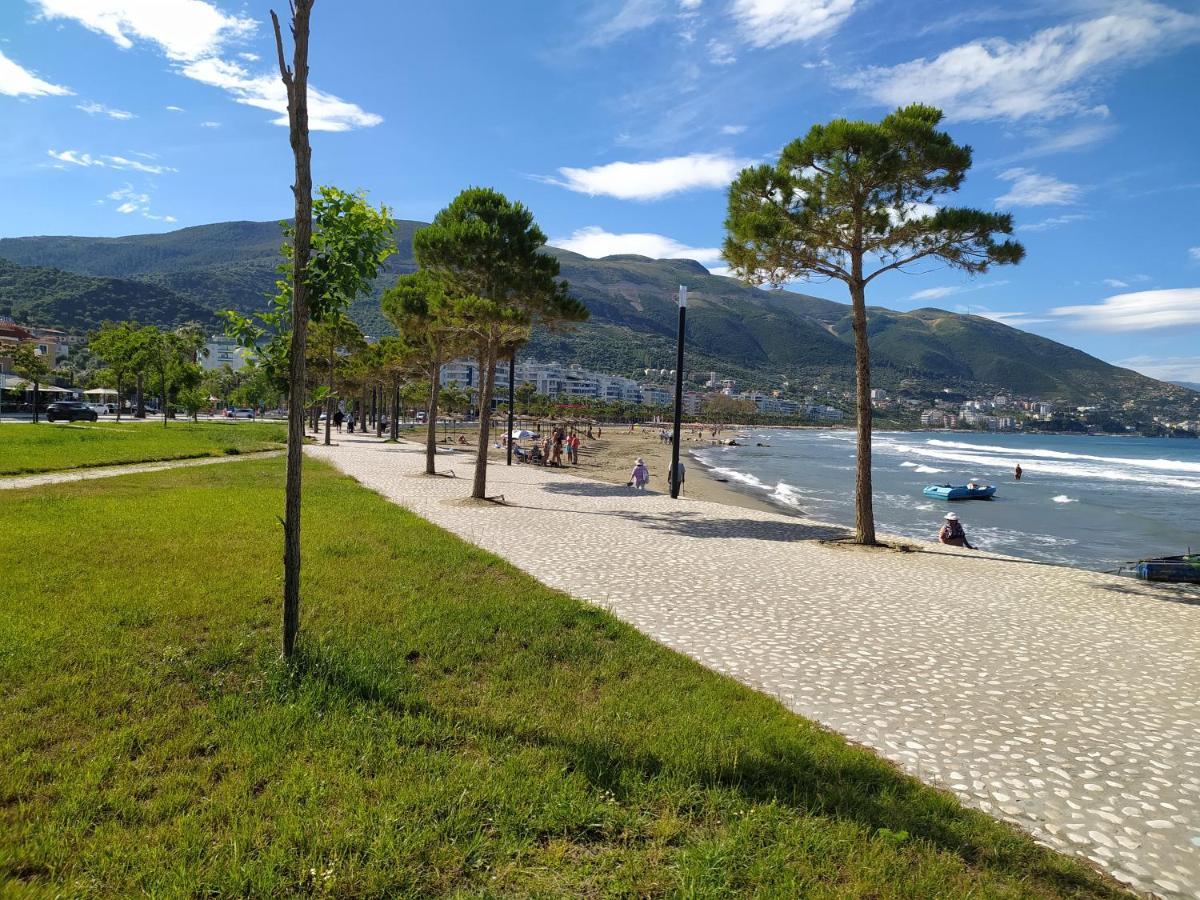 Lungomare Beach Apartments Vlorë Eksteriør billede